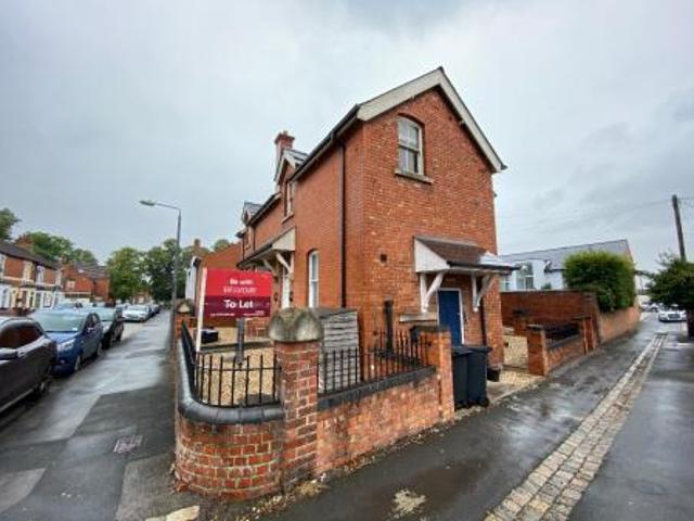 Apartment for rent in Rodbourne, Swindon