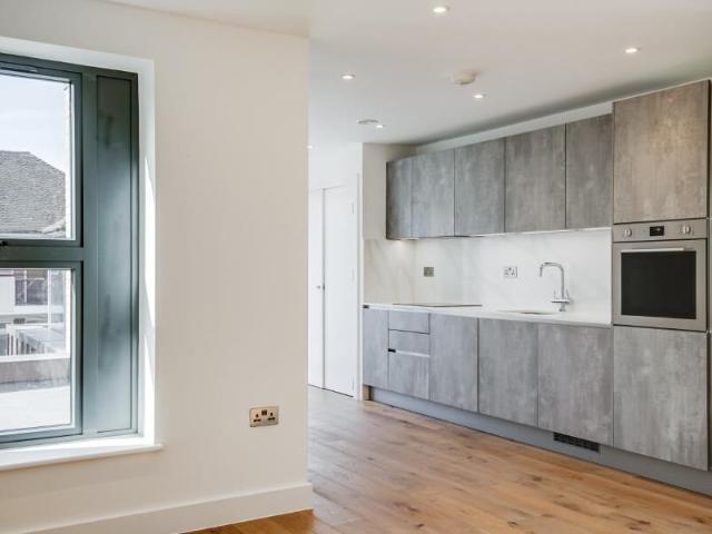 Apartment for rent in Chalk Farm, Greater London