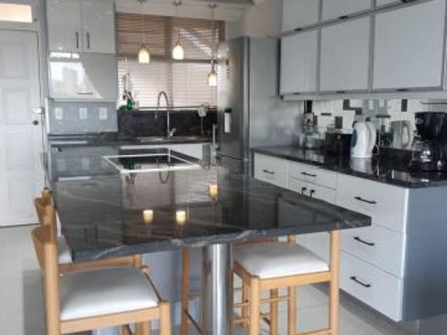 Apartment for rent in Kingsburgh, Kwazulu-natal