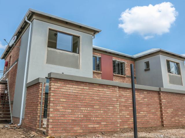 Apartment for rent in Waterkloof, Gauteng