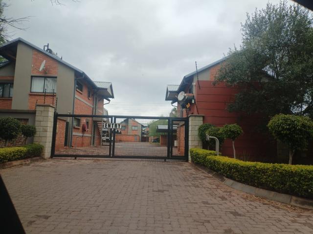 Apartment for rent in Waterkloof, Gauteng