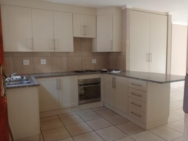 Apartment for rent in Waterkloof, Gauteng