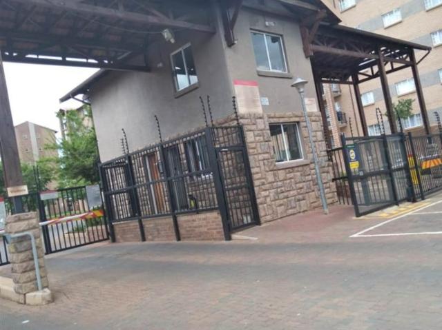 Apartment for rent in Waterkloof, Gauteng