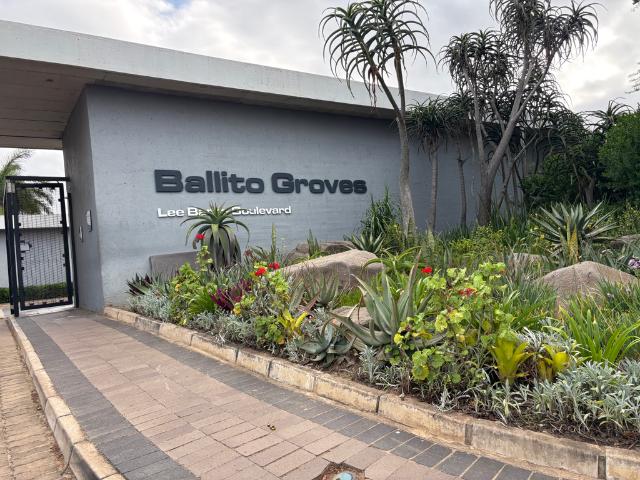 Apartment for rent in Princess Grant, Kwazulu-natal