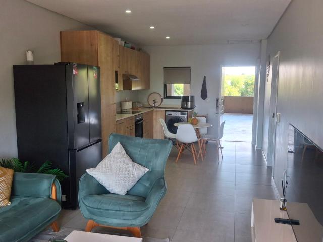 Apartment for rent in Princess Grant, Kwazulu-natal