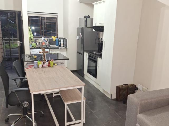 Apartment for rent in Seaview, Kwazulu-natal