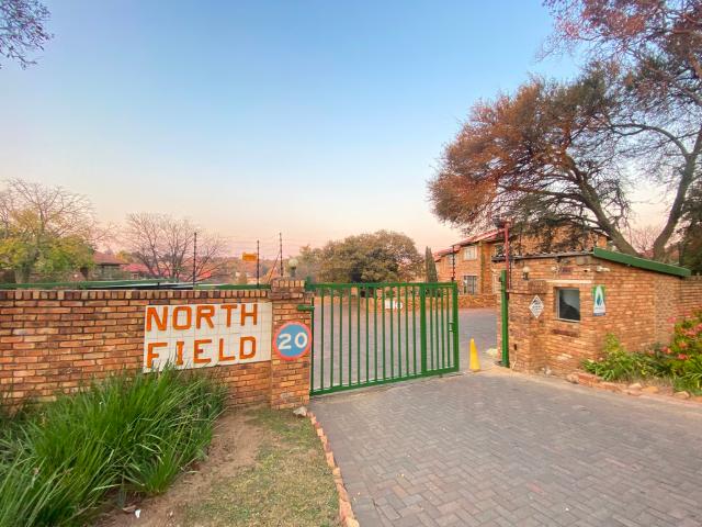 Apartment for rent in Buccleuch, Sandton