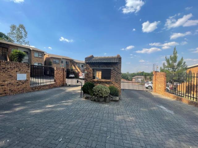 Apartment for rent in Buccleuch, Sandton