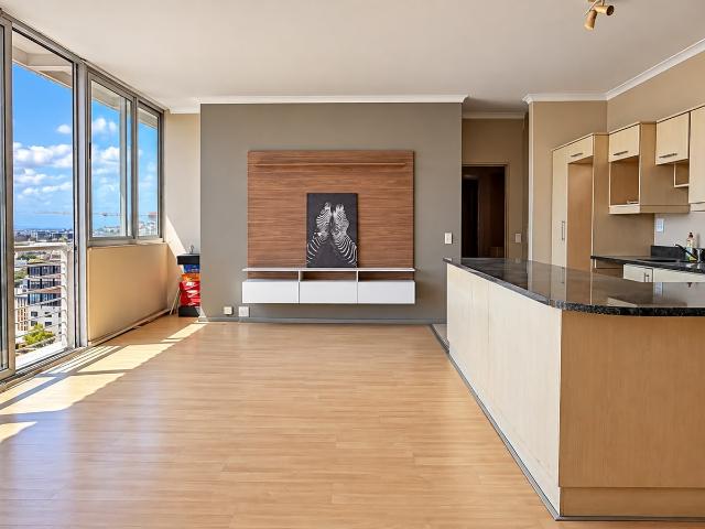 Apartment for rent in Foreshore, Cape Town