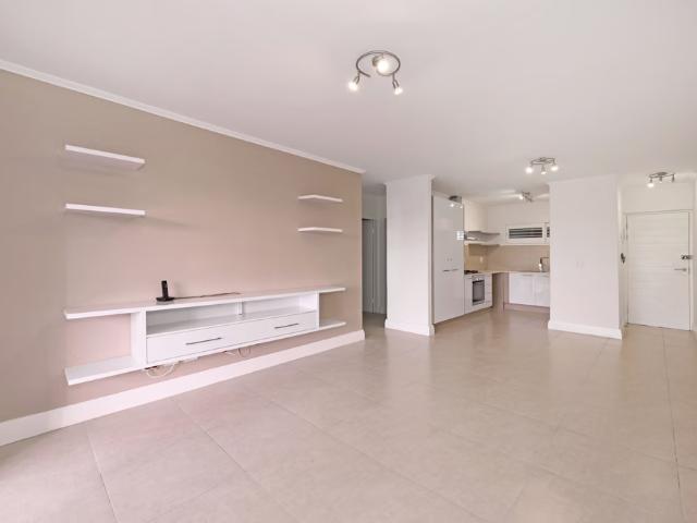 Apartment for rent in Central Park, Milnerton