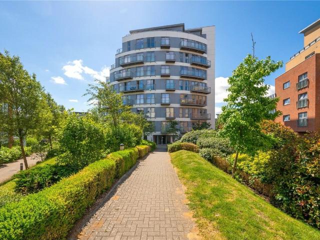 Apartment for rent in St Albans, Five Acres