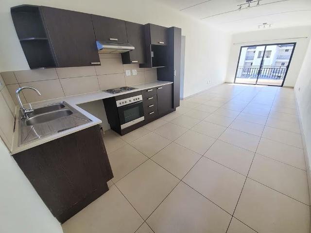 Apartment for rent in Broadacres AH, City of Johannesburg Metropolitan Municipality