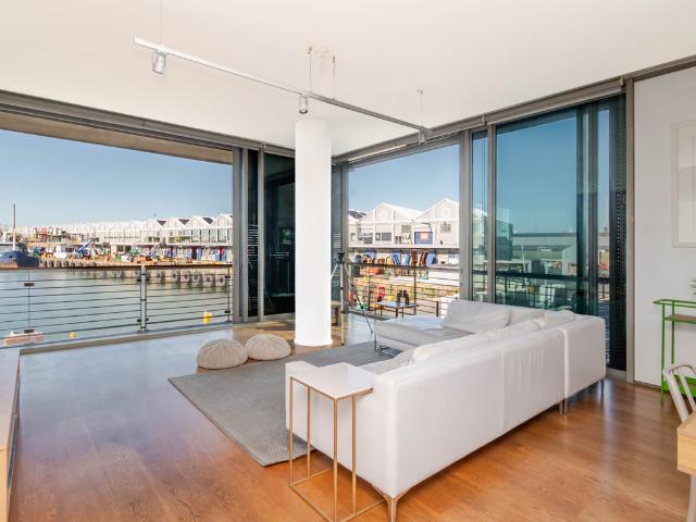Apartment for rent in De Waterkant, Cape Town