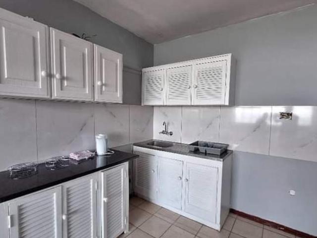 Apartment for rent in Kingsburgh, Kwazulu-natal