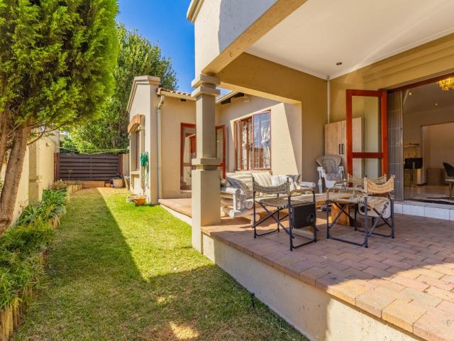 Apartment for rent in Douglasdale, Randburg