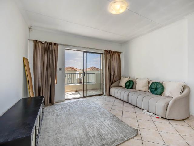 Apartment for rent in Nooitgedacht, Gauteng