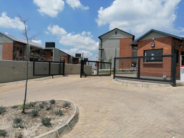 Apartment for rent in Waterkloof, Gauteng