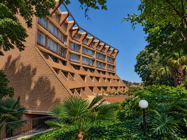 Apartment for rent in Faerie Glen, Gauteng