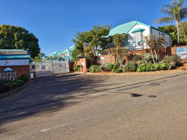 Apartment for rent in Faerie Glen, Gauteng