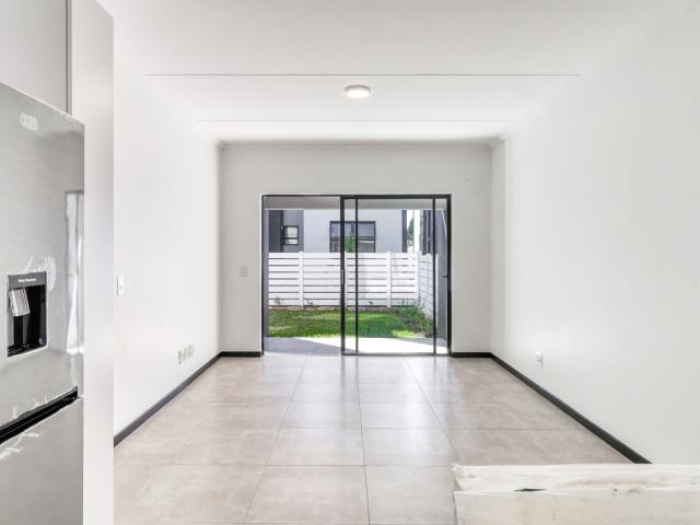 Apartment for rent in Fourways, Randburg