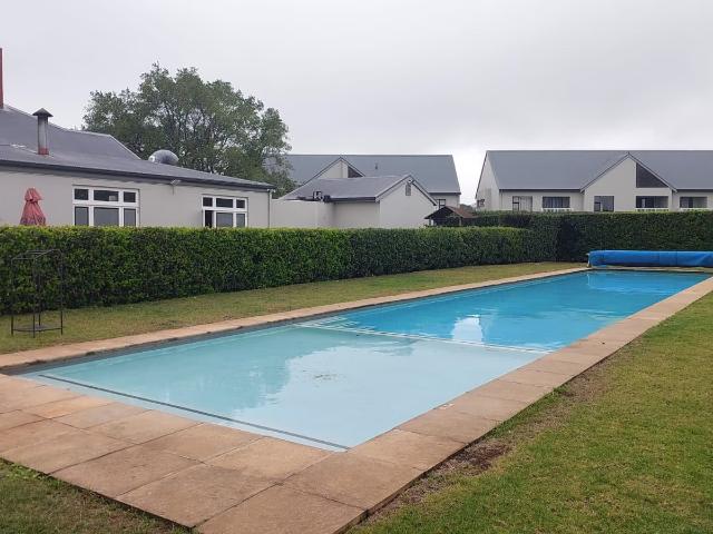 Apartment for rent in Kloof, Kwazulu-natal
