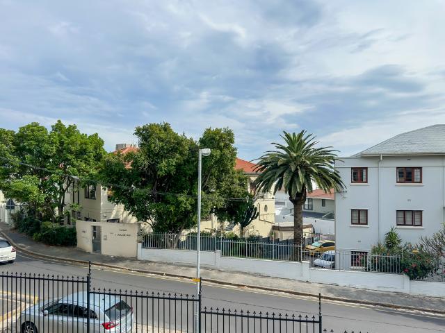 Apartment for rent in Cape Town Ward 115, Cape Town