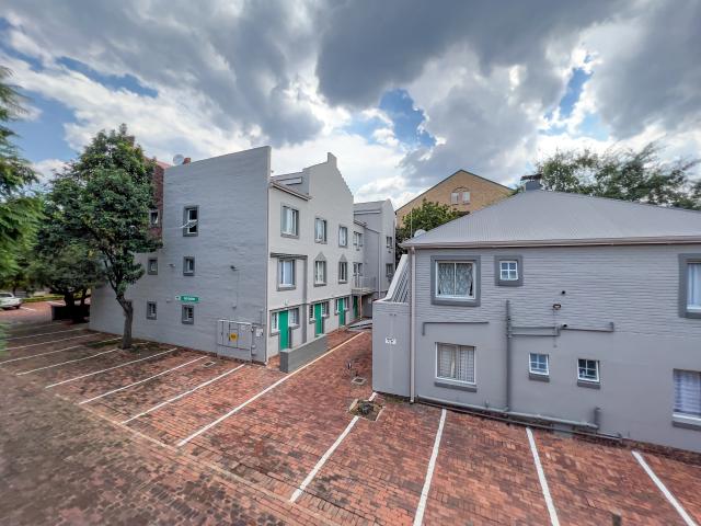 Apartment for rent in Waterkloof, Gauteng