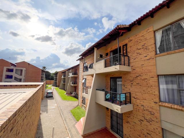 Apartment for rent in Waterkloof, Gauteng