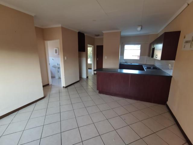 Apartment for rent in Nooitgedacht, Gauteng
