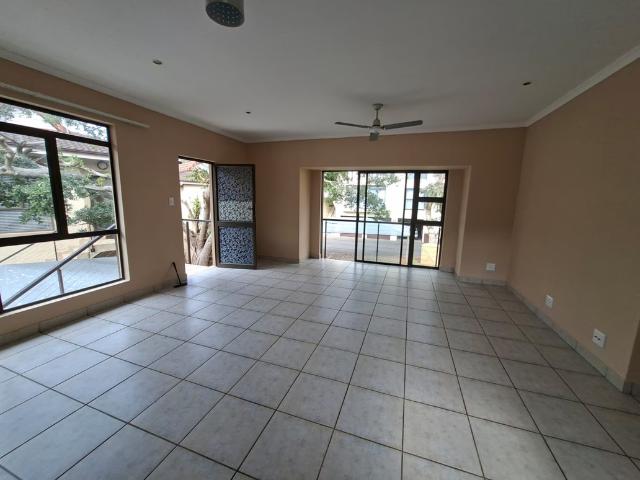 Apartment for rent in Kingsburgh, Kwazulu-natal