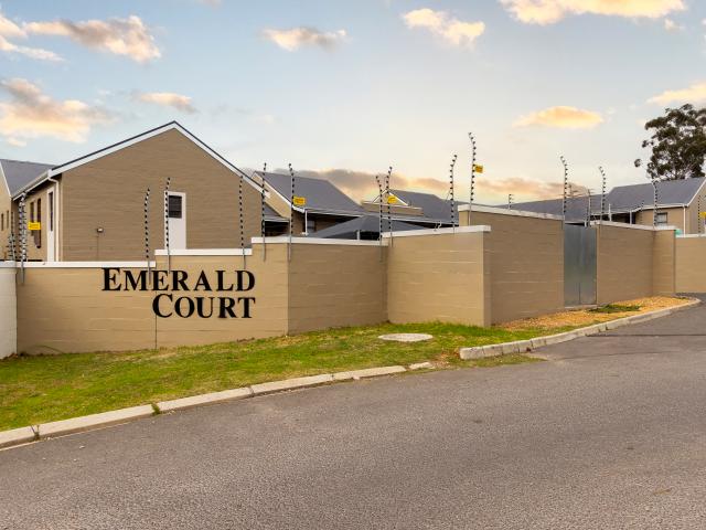 Apartment for rent in Pniel, Western Cape