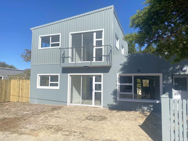 Apartment for rent in Lower Central Town, Garden Route District Municipality