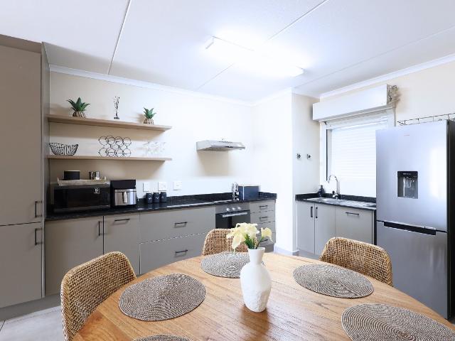 Apartment for rent in Langeberg Ridge, Kraaifontein