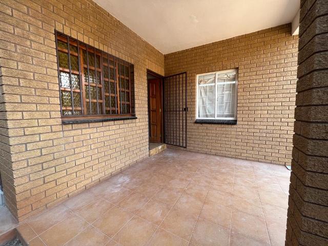 Apartment for rent in Waterkloof, Gauteng
