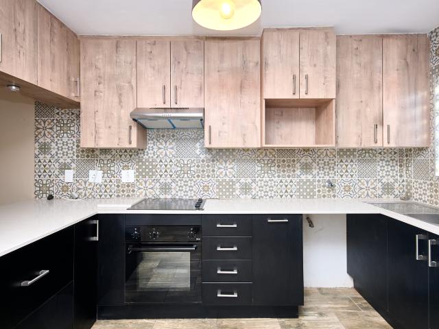 Apartment for rent in Nooitgedacht, Gauteng