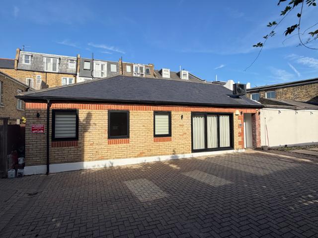 Apartment for rent in London Borough of Wandsworth, Greater London