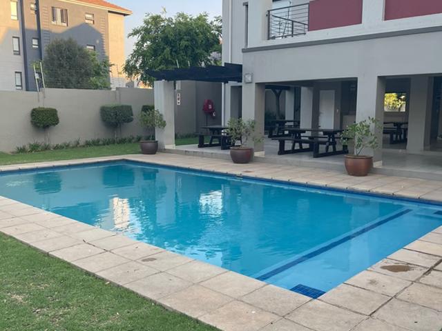 Apartment for rent in Lone Hill, Randburg