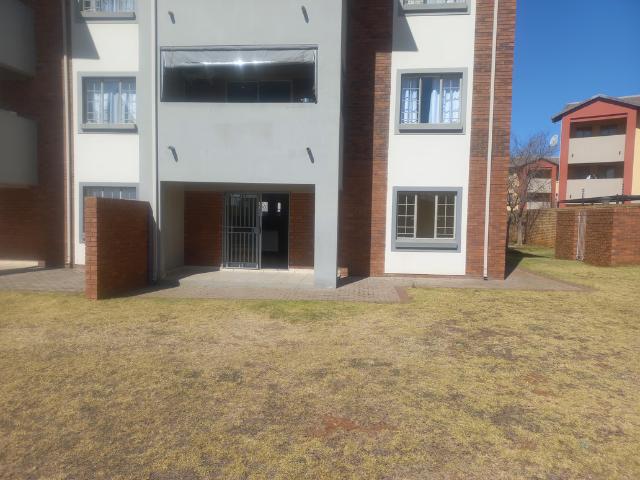 Apartment for rent in Thatchfield, City of Tshwane Metropolitan Municipality