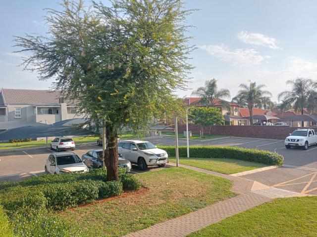 Apartment for rent in Waterkloof, Gauteng