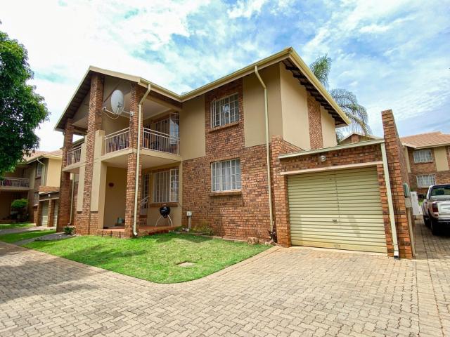 Apartment for rent in Waterkloof, Gauteng