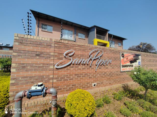 Apartment for rent in Waterkloof, Gauteng