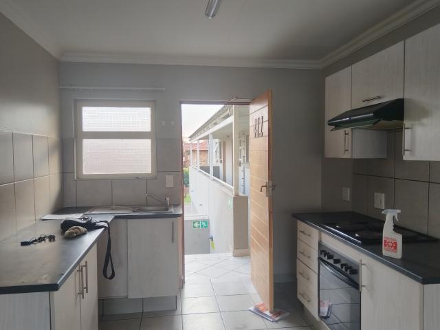 Apartment for rent in Waterkloof, Gauteng
