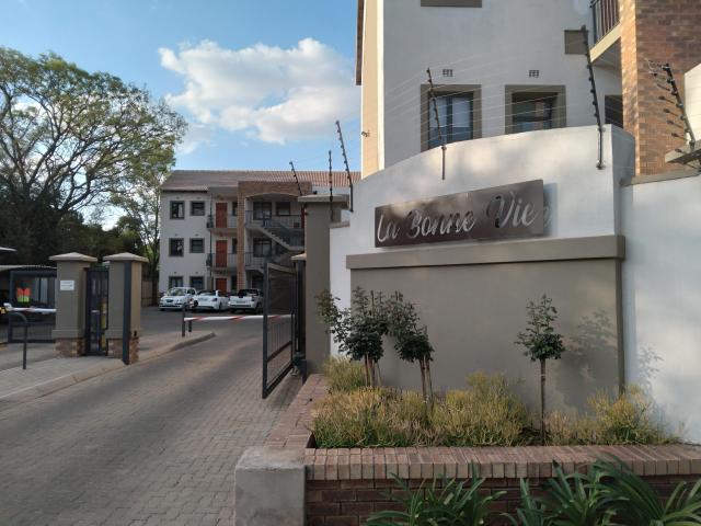 Apartment for rent in Waterkloof, Gauteng
