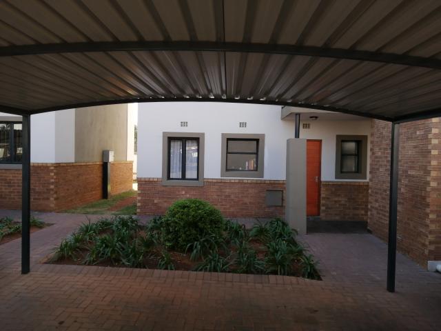 Apartment for rent in Waterkloof, Gauteng