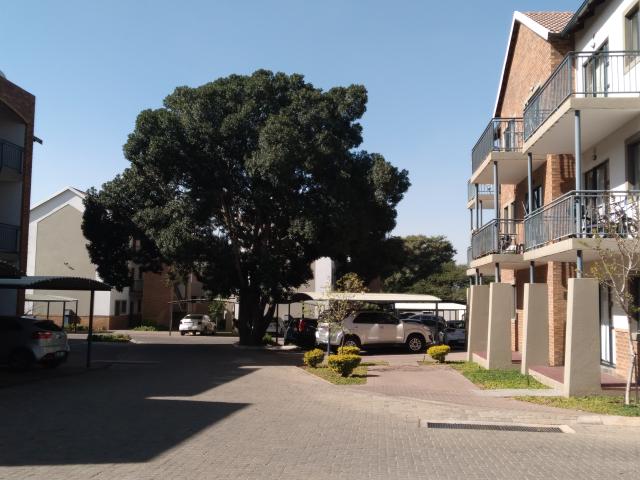 Apartment for rent in Waterkloof, Gauteng