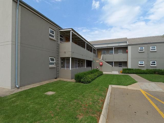 Apartment for rent in Waterkloof, Gauteng