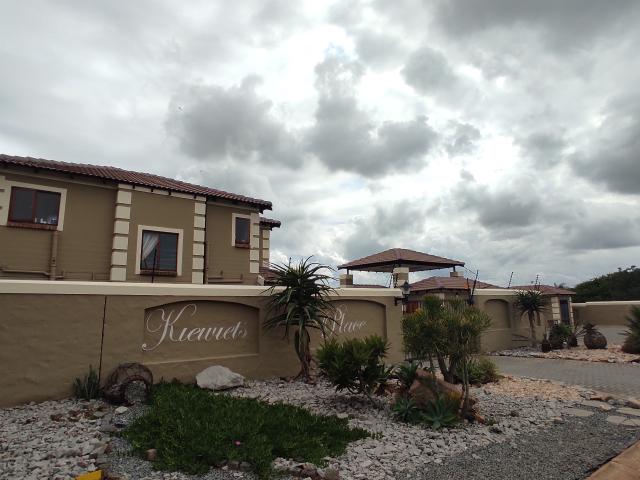 Apartment for rent in Waterkloof, Gauteng