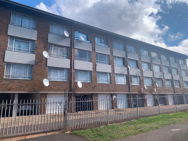 Apartment for rent in Seaview, Kwazulu-natal