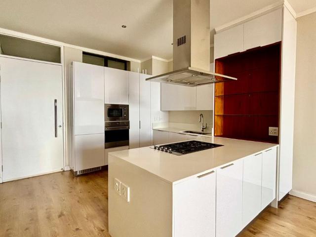 Apartment for rent in Benmore Gardens, Sandton