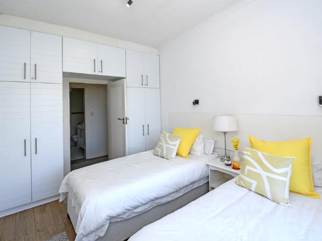 Apartment for rent in Morningside, Seaview